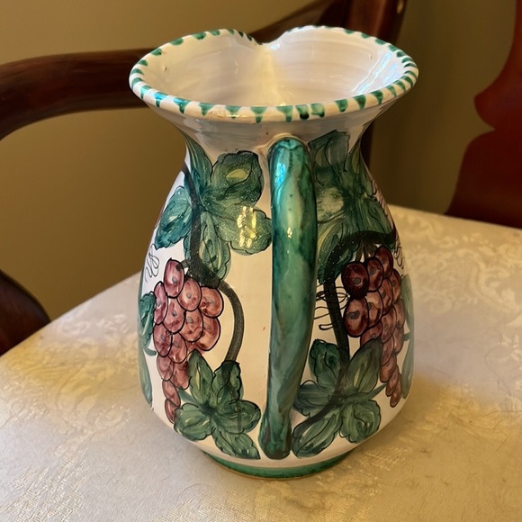 Hand thrown, hand painted Via Porta Pinciana - GB Italian pottery pitcher in EUC - Picture 5 of 13